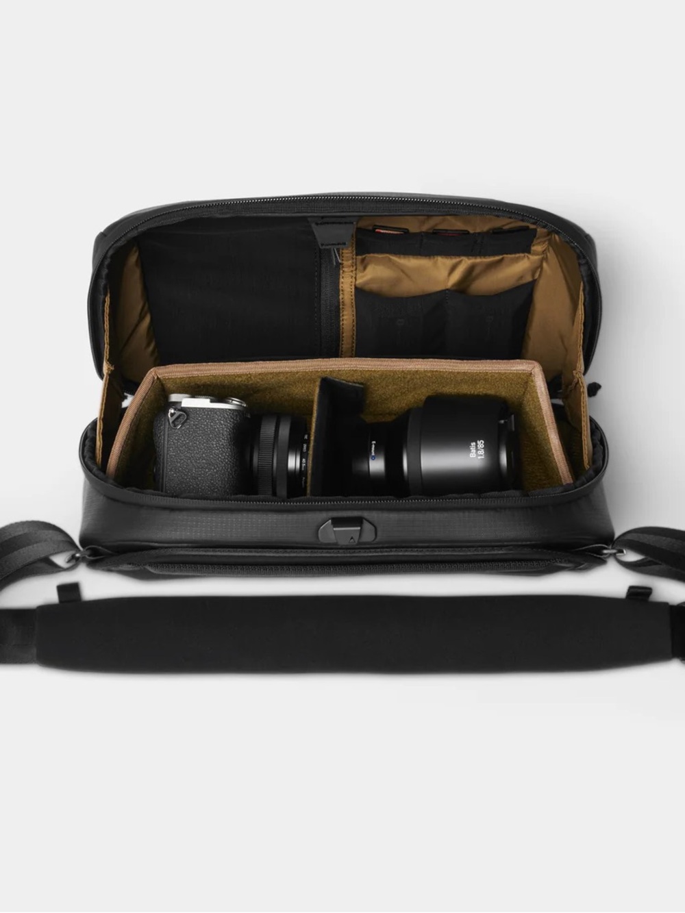 Nomatic McKinnon Camera Sling Bag